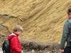 Animation auprès des scolaires. Visite du chantier de réhabilitation des sources de la Dordogne._V. Battu - EPIDOR